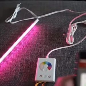 Ikea DIOSWE Led list.  - Led list ifrån IKEA. Köpt för x antal år sedan men aldrig använd så alltså komplett. Går att sätta ihop alla små led delar till en enda lång eller göra L formad. Du ställer själv in vilken färg du vill ha! 💜💙❤️💚🧡💛 