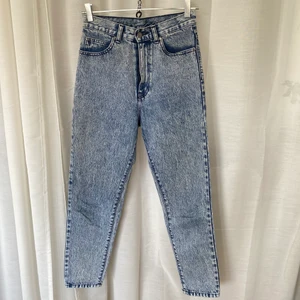 Dr denim jeans - Jeans från dr denim i modellen Nora. 100% bomull och i storlek W26/30🦋 