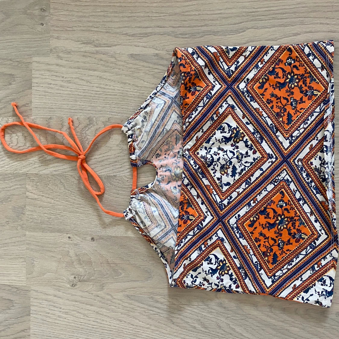 Halterneck topp - 90