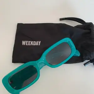 Solglasögon använda endast 1 gång! Från weekday, org pris 250💓