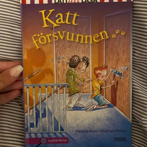Katt försvunnen bok !  - En bok som jag läst en gång. Helt fräsh. 