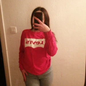 Tröja  - Fin tröja röd 