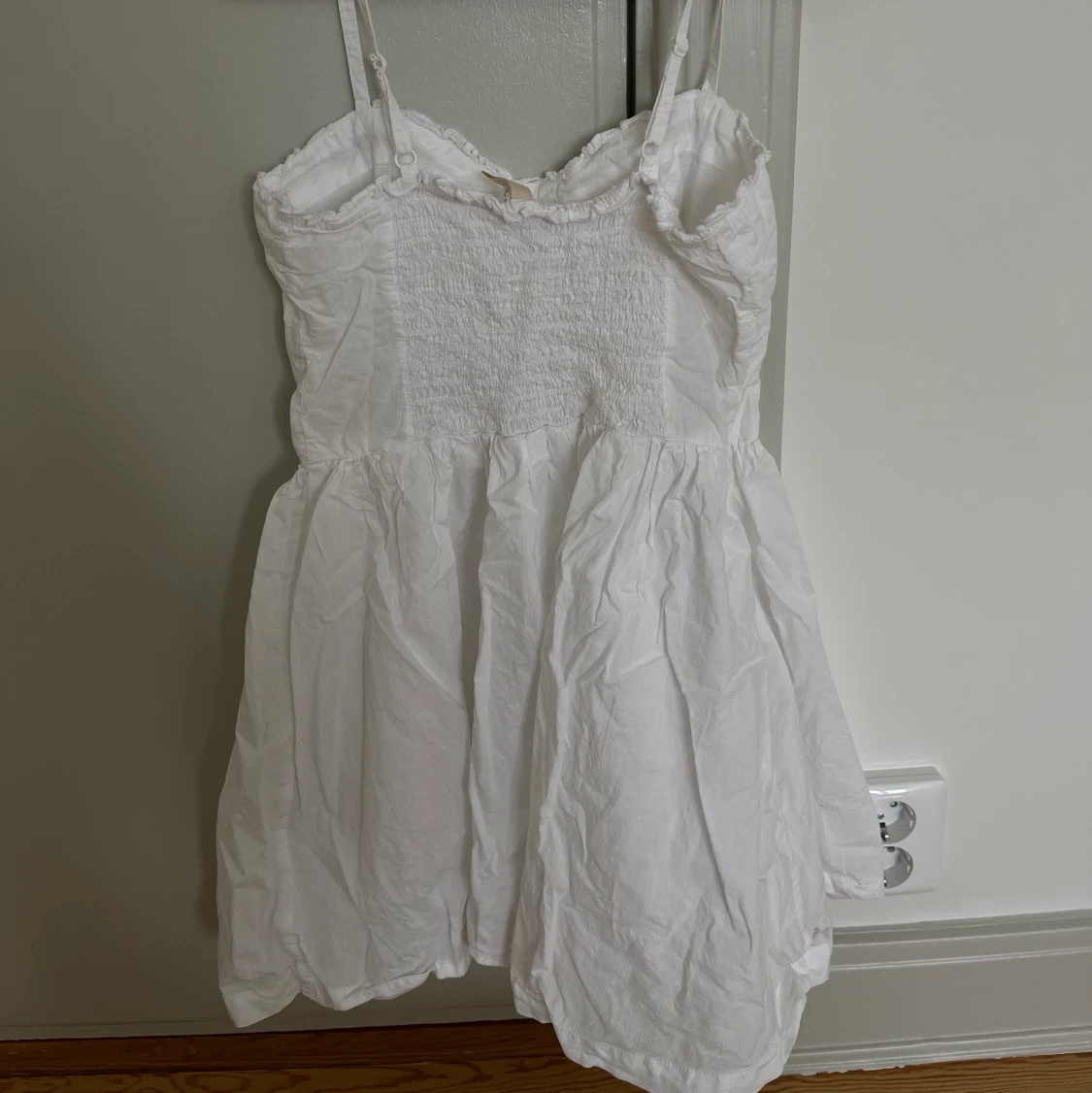 Vit klänning  - 90