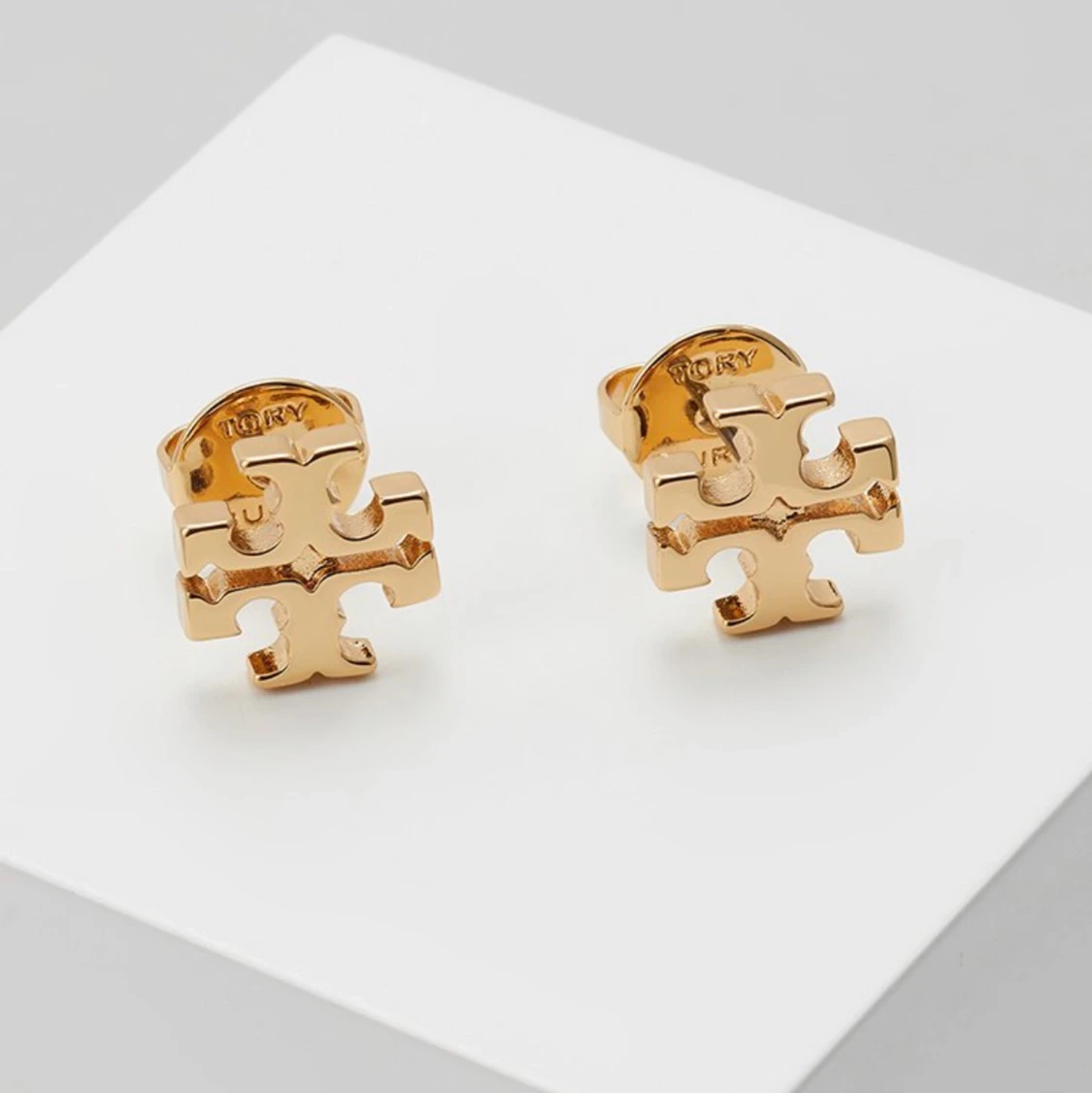 Äkta tory burch örhängen 