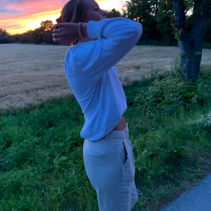 Beiga linnebyxor 💘 - Snygga linnebyxor från object ! Nypris var ca 600 ⚡️💞 fint skick! Frakt tillkommer 