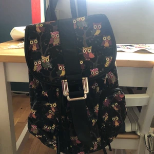 Ryggsäck  - Nyskick som ny kostar den 999