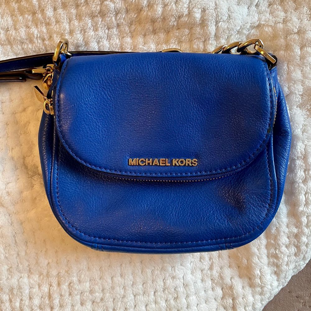 Blå Michael Kors-väska | Plick Second Hand