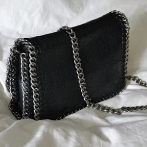 Tiamo väska - Stella McCartney liknande väska i fint skick 