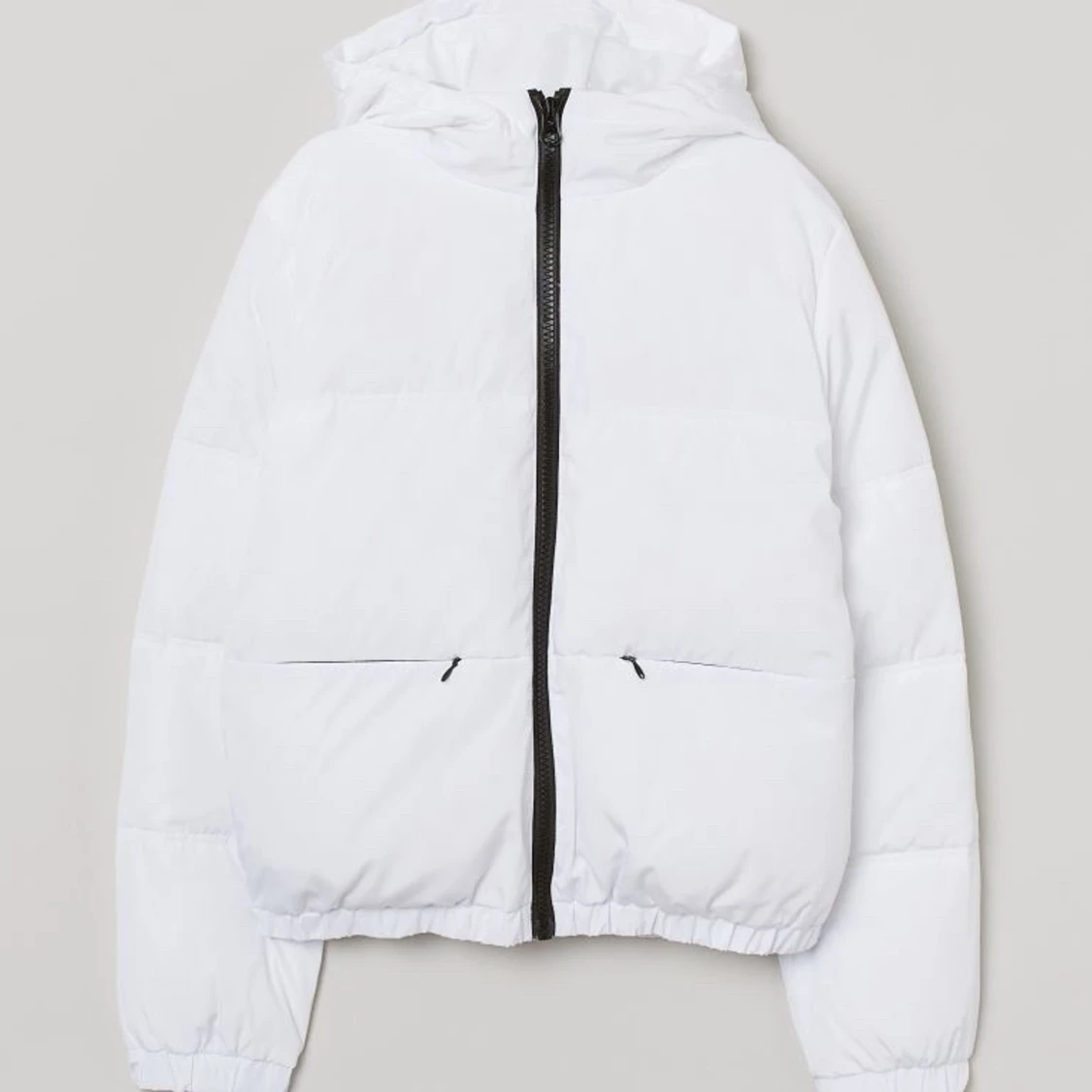 Vinter dunjacka vit med luva