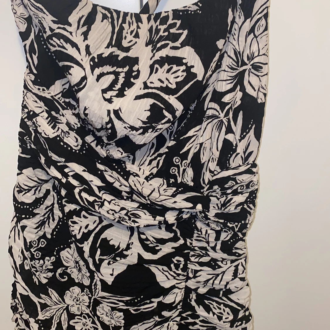 Mönstrad klänning - 90