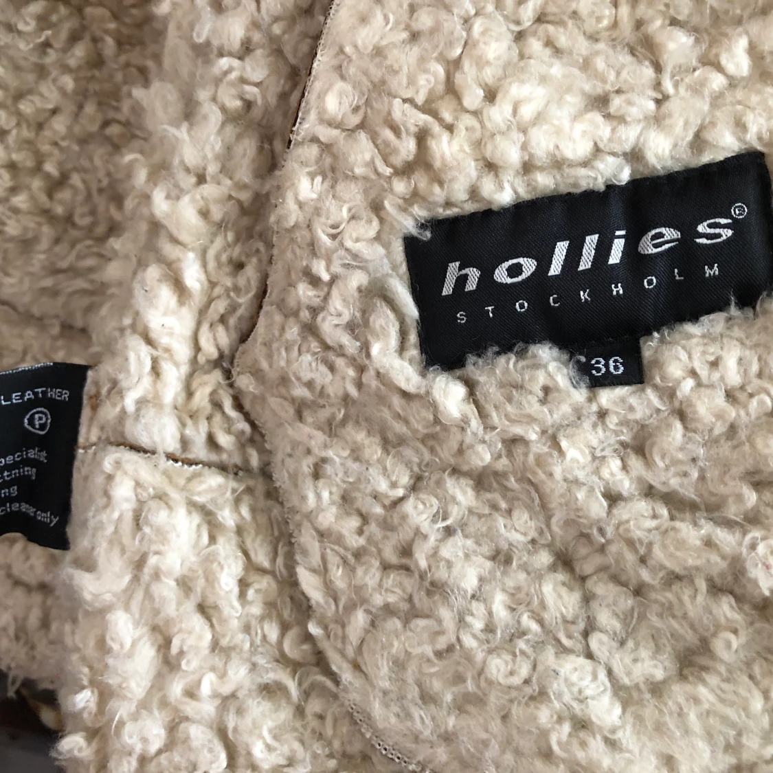 Höst/vinter hollies jacka mocka Strl. 36 - 91