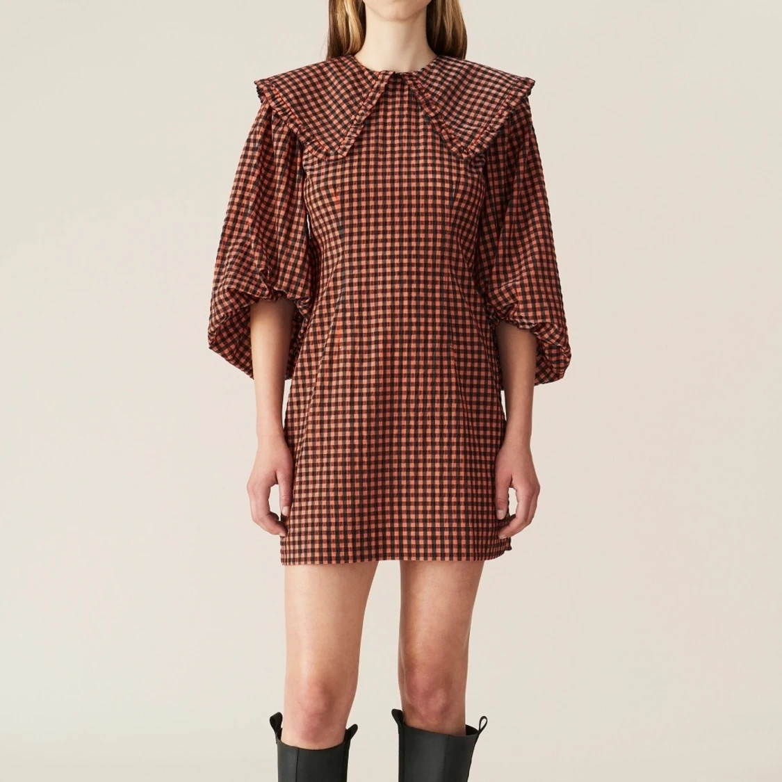 Ganni minidress oanvänd