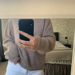 Stickad brun tröja - Säljer då jag har många stickade