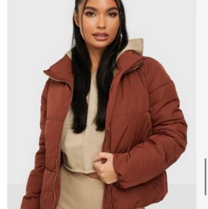 Jacka NY - Oanvänd från nelly