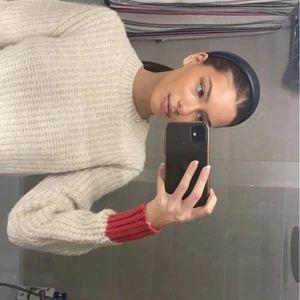 Zara tröja - Skitsnygg tröja från zara som är slutsåld!