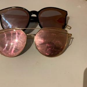Solglasögon  - Solglasögon. 50kr st