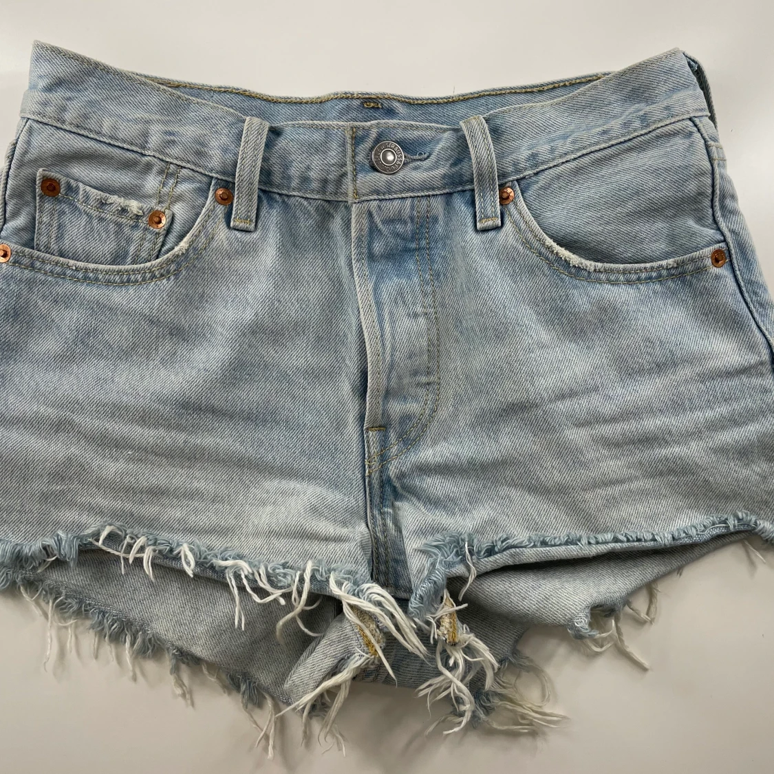 Levis 501 shorts