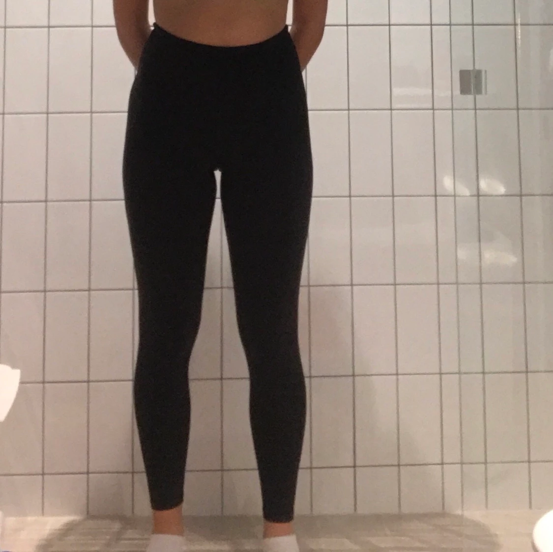 Svarta träningstights 