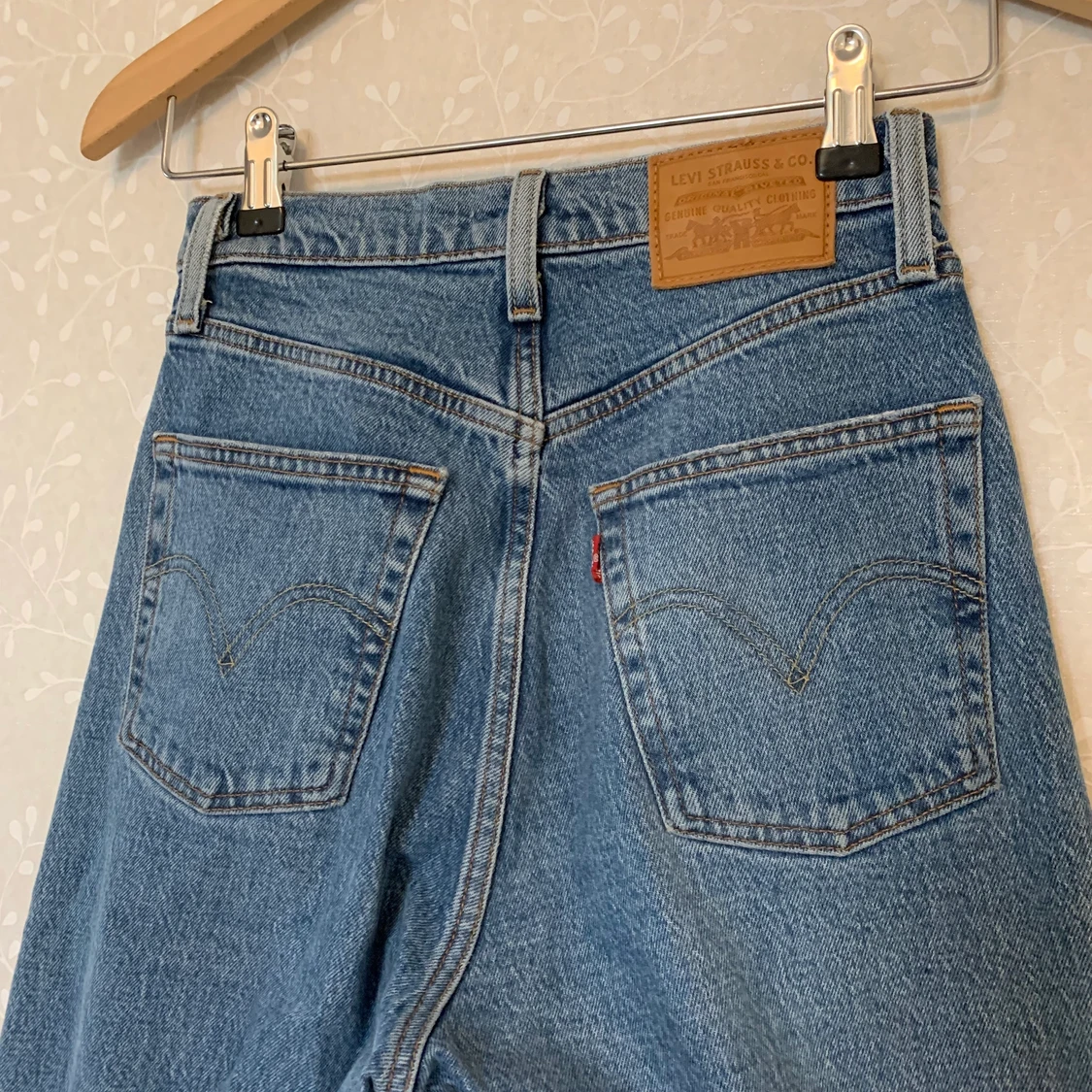 Levis jeans  - 90