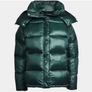 Bok bok jacka - Säljer denna fina vinter jacka i stolek s 