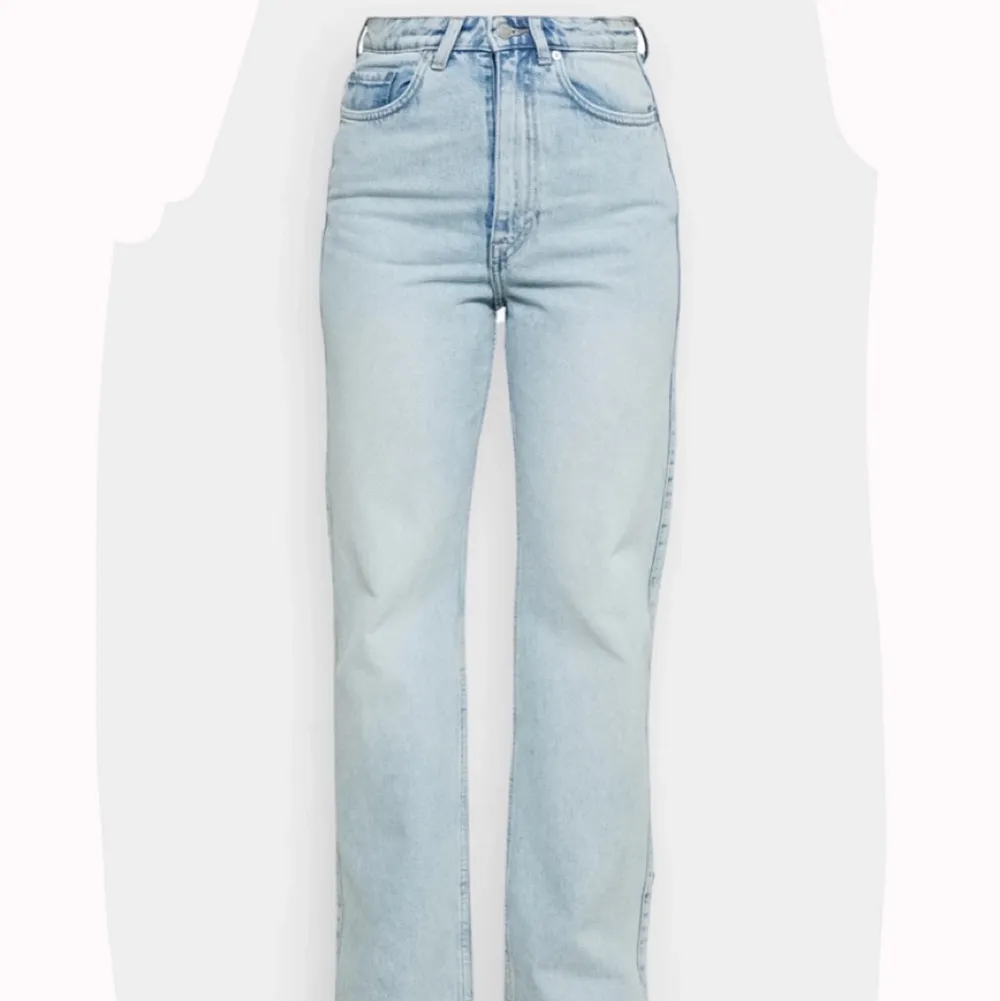 Raka ljus blåa jeans, som nya! W29 L32 vilket motsvarar en något större S. Jeans & Byxor.