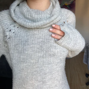 Stickad klänning  - Oanvänd 