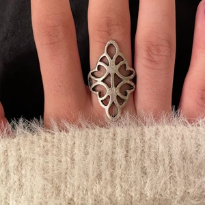 Ring - Intressekoll på min fina ring från Egypten, som jag säljer för 15kr. Köparen står för frakten❤️