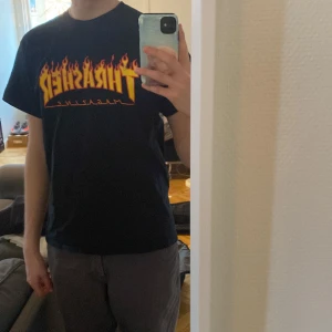 Thrasher T-Shirt - Condition 6/10, thrasher loggan sliten