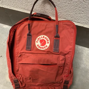 Fjällräven ryggsäck  - Fick i present för nåt år sen, men aldrig använt. Nyskick. 