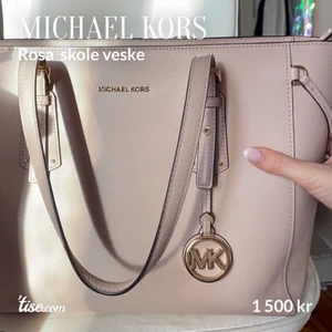 School purse  - In nice condition a few markes🥰