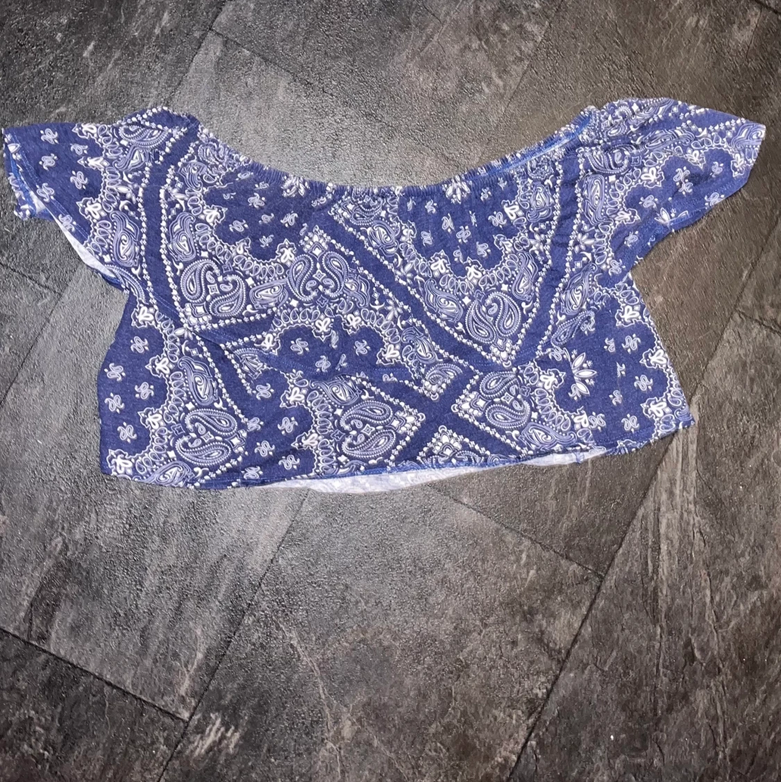  Marinblå top från BikBok - 91
