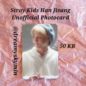 StrayKids Han Jisung Unofficial Photocard - Unofficial Photocard på Han Jisung från StrayKids. Gratis frakt och freebies ingår i köpet. Kostar bara 50 KR. Kontakta mig om du är sugen på att köpa. Denna annons har varit uppladdad här förut men jag laddar upp den igen så att det ska matcha med alla andra inlägg.