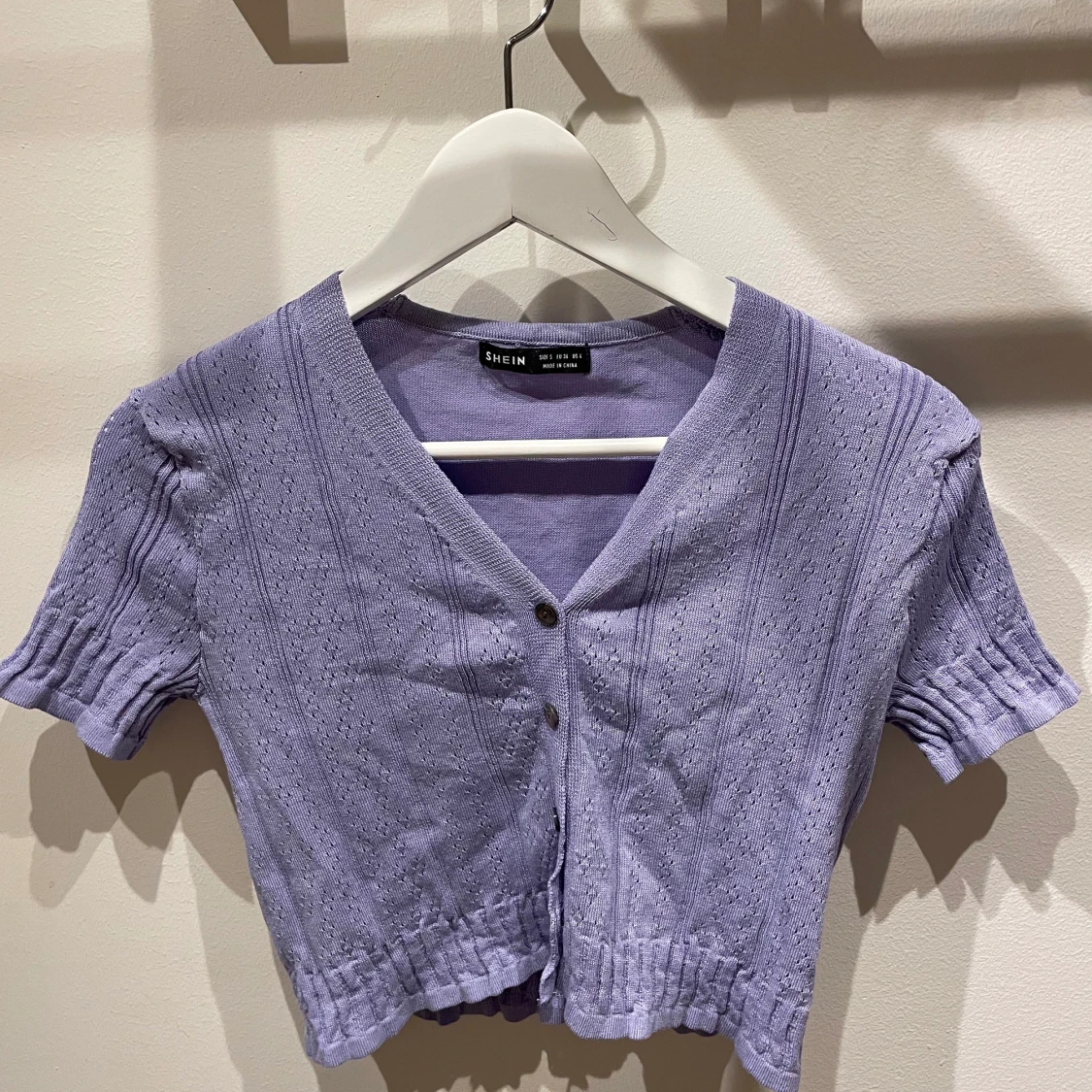 Supergullig lila topp