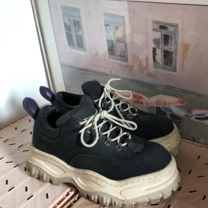 Eytys Angels - Strl 41 (små i storleken) nypris 2600. 