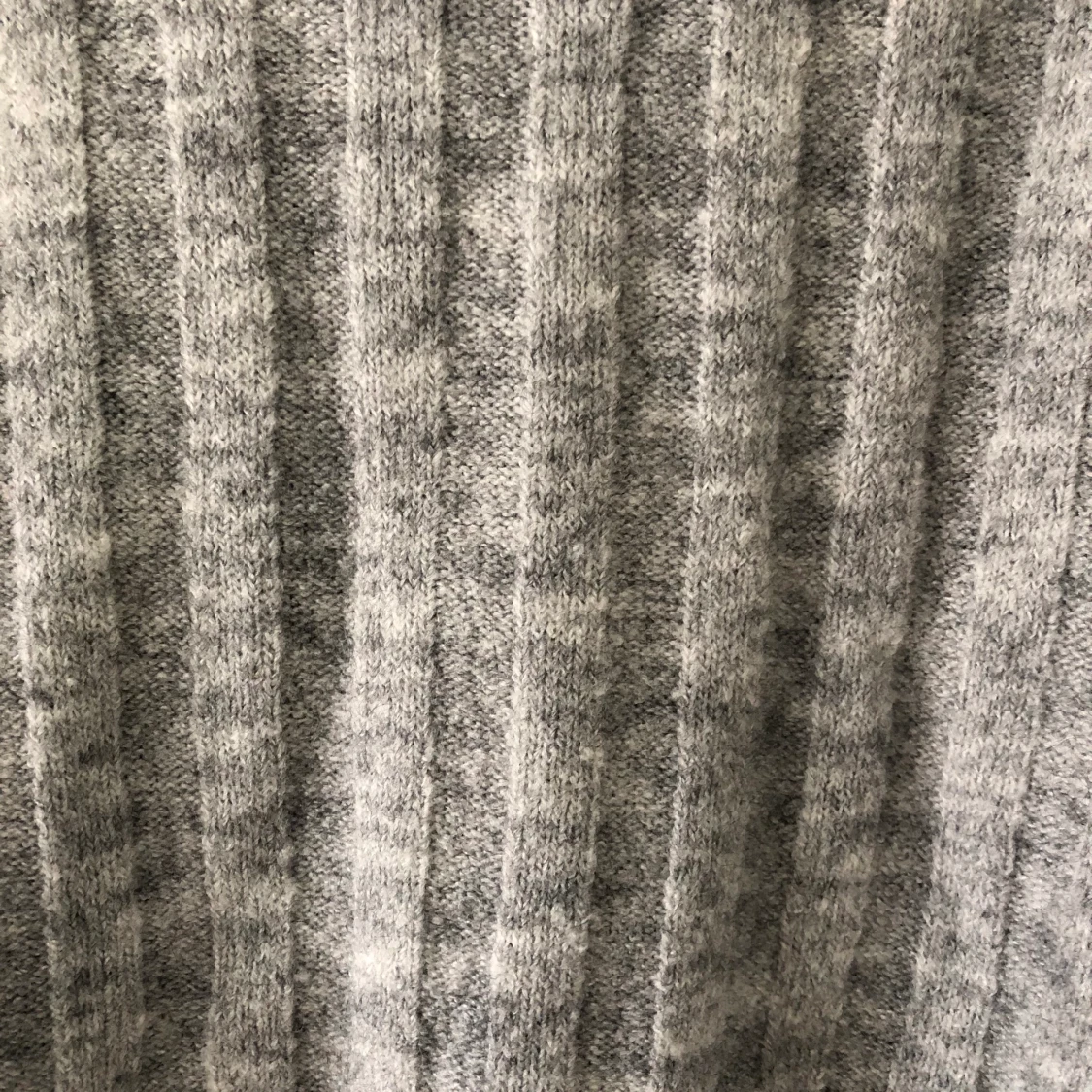 Stickad tröja från hm  - 91