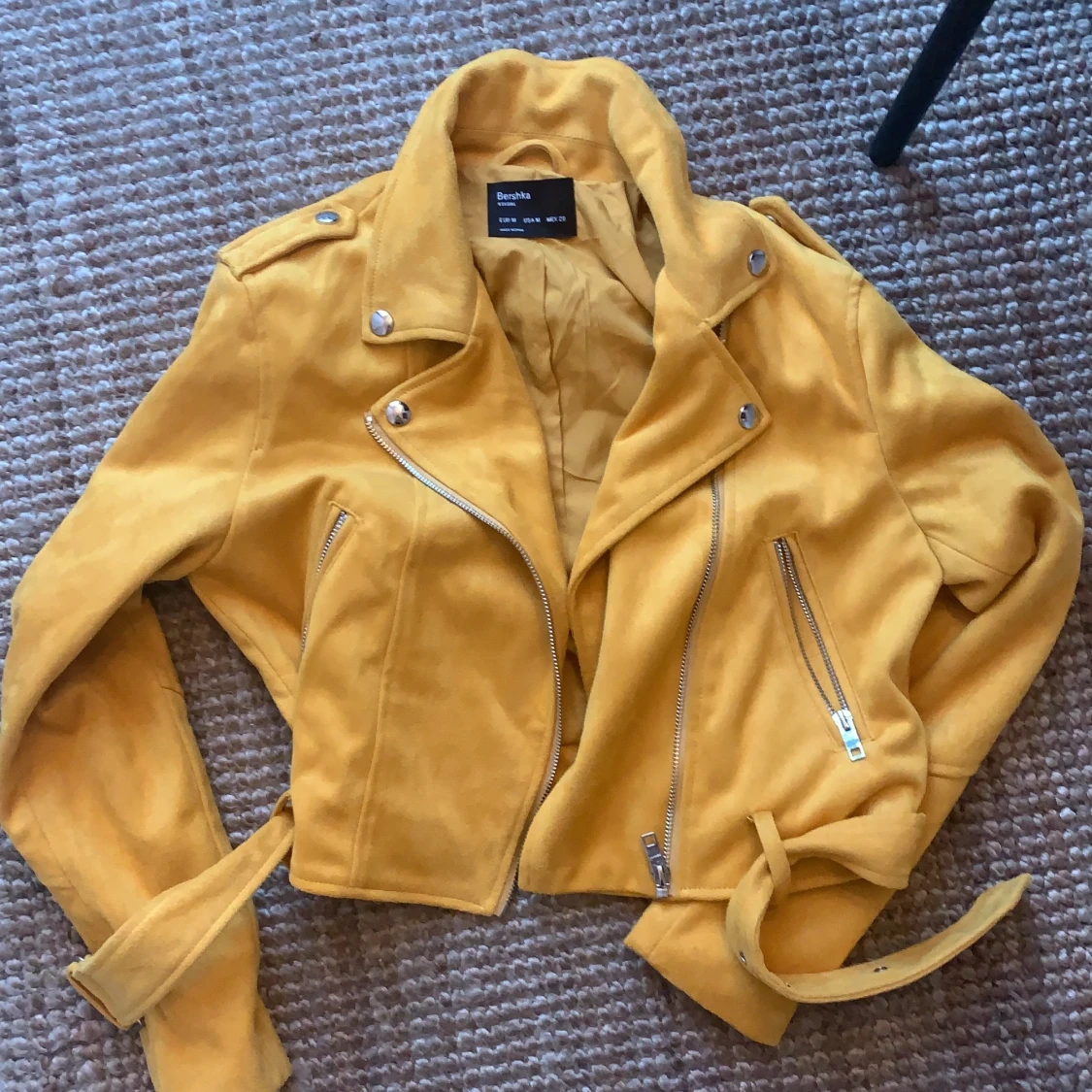 Bershka jacka M - 91