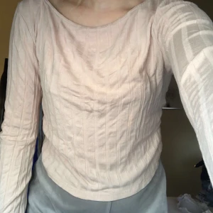 tröja - tröja från nakd fint skick