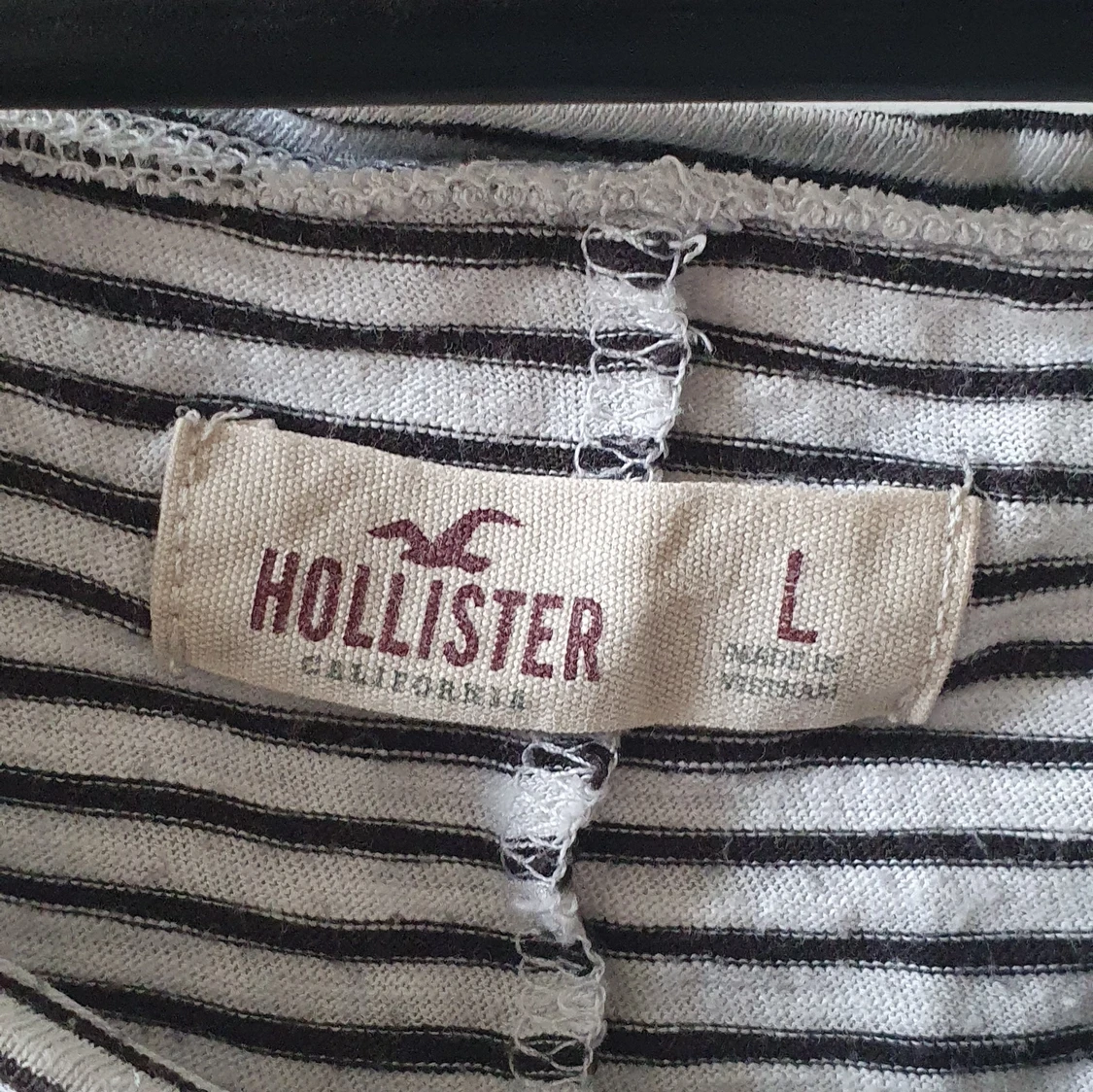 Hollister t-shirt  - 91