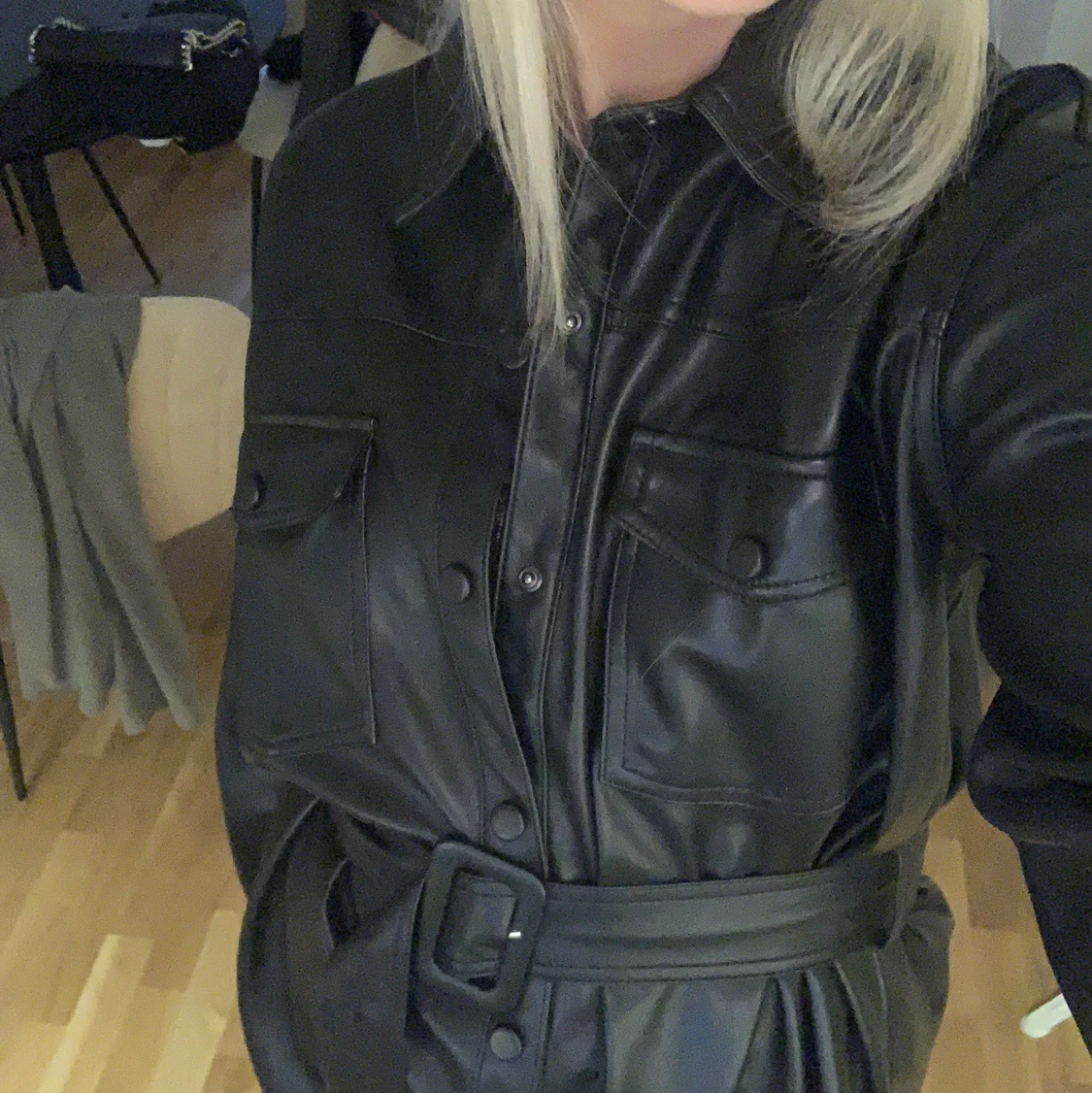 Zara fake-skinn jacka - 90