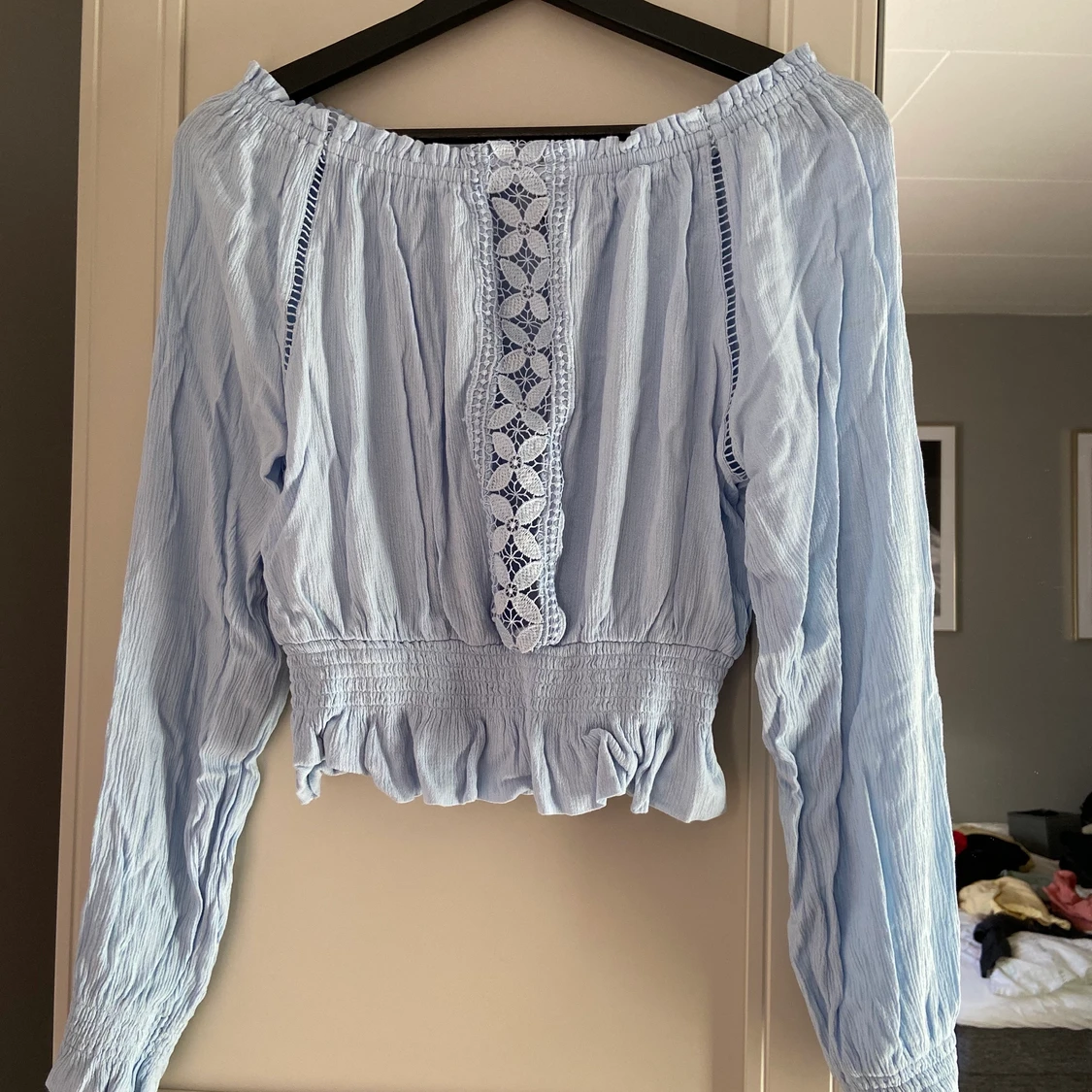 Tröja med spets - 91