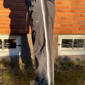 Nike trackpant - Grå Nike trackpant 🤍🤩