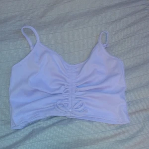 Topp - Är ganska stor i storleken