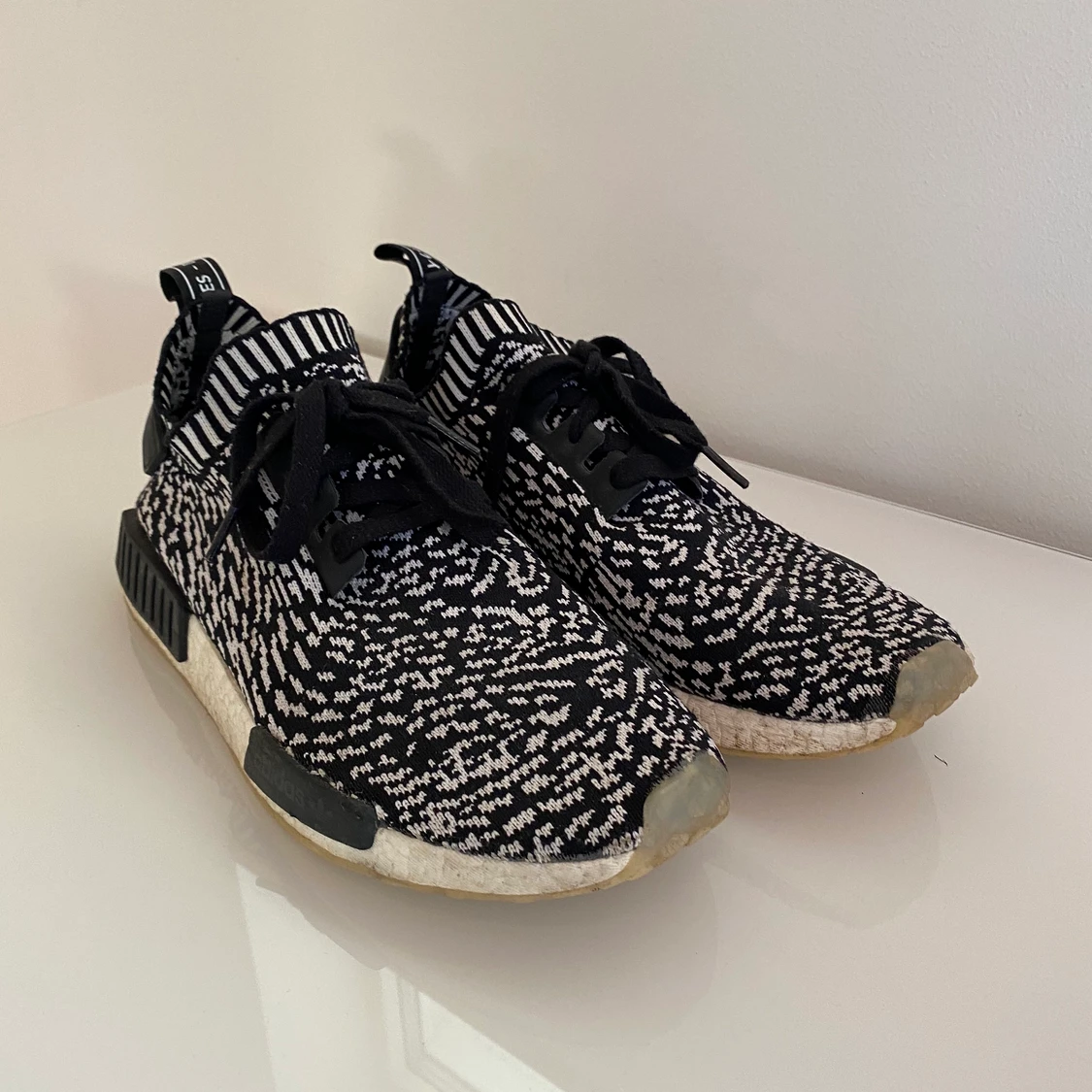 Adidas NMD R1 Black Zebra - 90