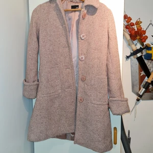 Kappa från HM  - Splitterny rosa kappa från HM, aldrig använd 