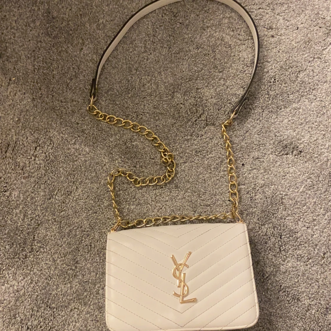 Ysl väska 