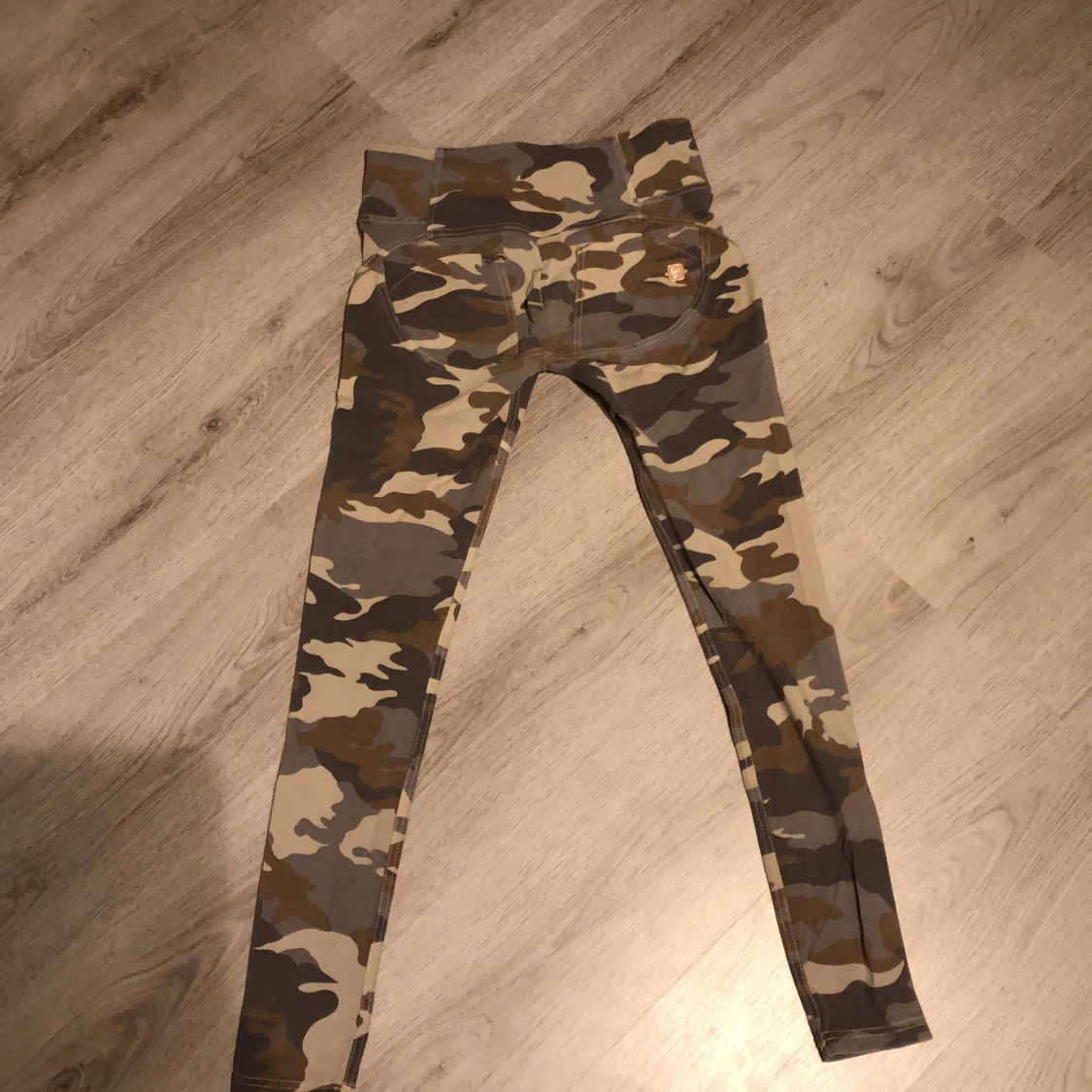Freddy pants i storlek S - 90