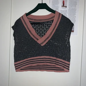 Stickad pullover - Stickad pullover från Shein.