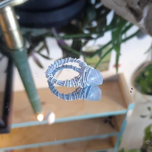 Hemmagjord - Ny, gjorde den för 1 timme sen, den är ganska tjockt virad, och har en kristall pärla på.