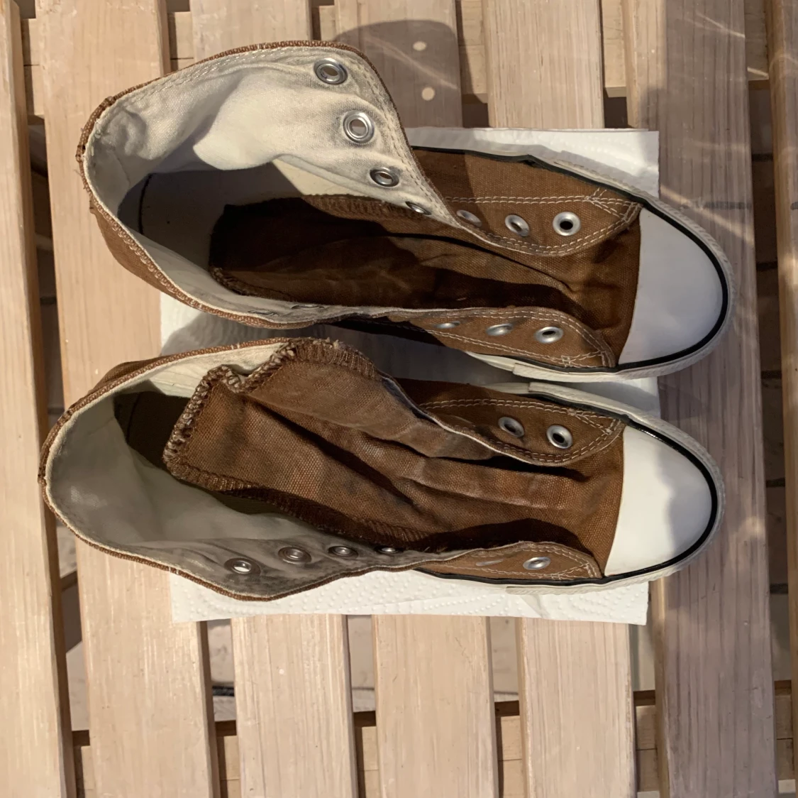 Bruna höga Converse  - 90