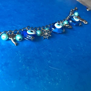 Armband - Supersnygg armband, köptes år 2003🐚 aldrig gått till användning och är ny